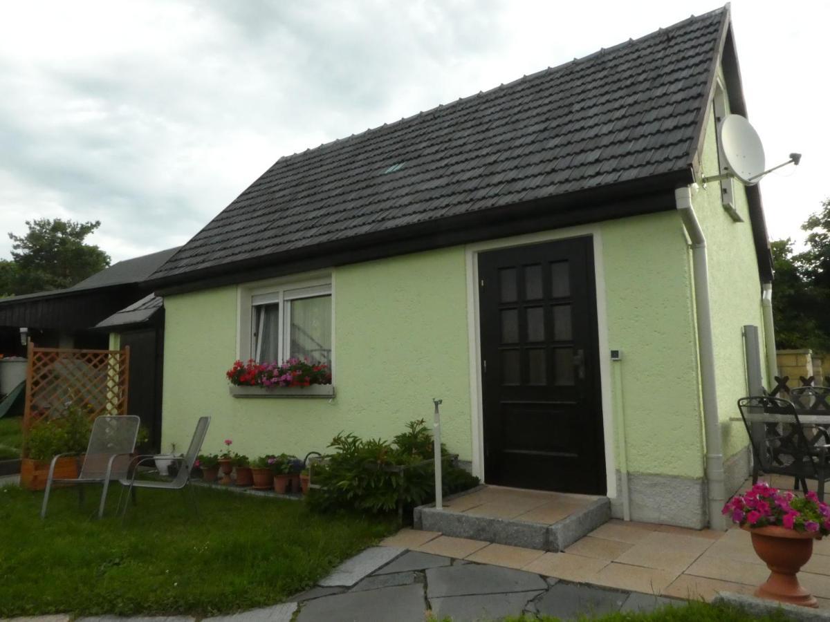 Ferienhaus May Зебниц Екстериор снимка